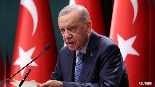 Erdogan’s Dual Realities: Global Mediator in Russia-Ukraine Talks, Domestic Struggles Amid Protests